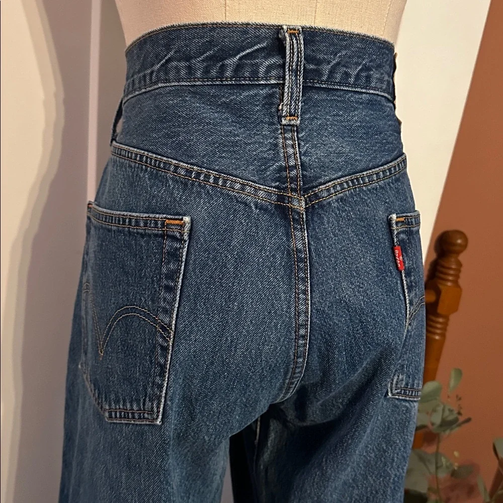 Levi's Men’s 501 straight Leg 36/32 cotton button fly denim blue Jeans